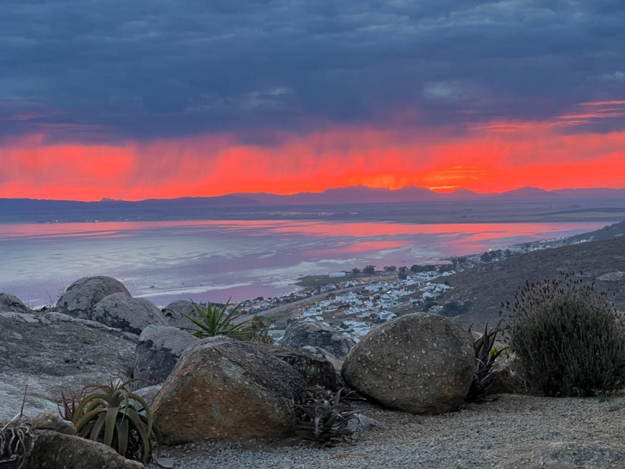  Bedroom Property for Sale in Britannica Heights Western Cape